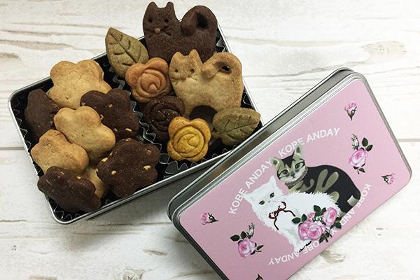 角缶　バラと猫